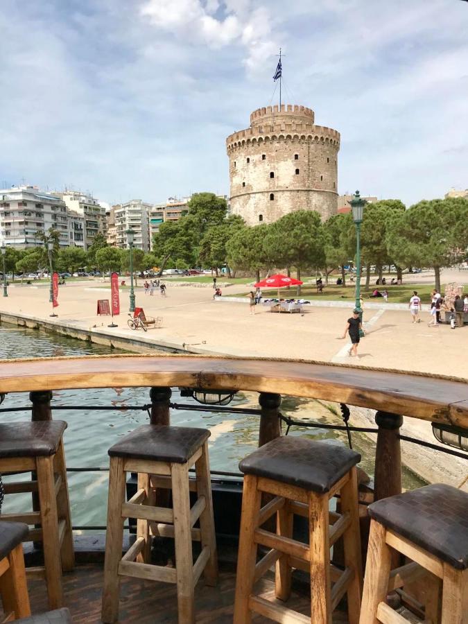 2Bd- Perfect Location With Square View Lejlighed Thessaloníki Eksteriør billede