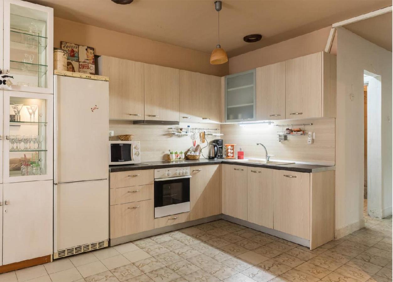 2Bd- Perfect Location With Square View Lejlighed Thessaloníki Eksteriør billede