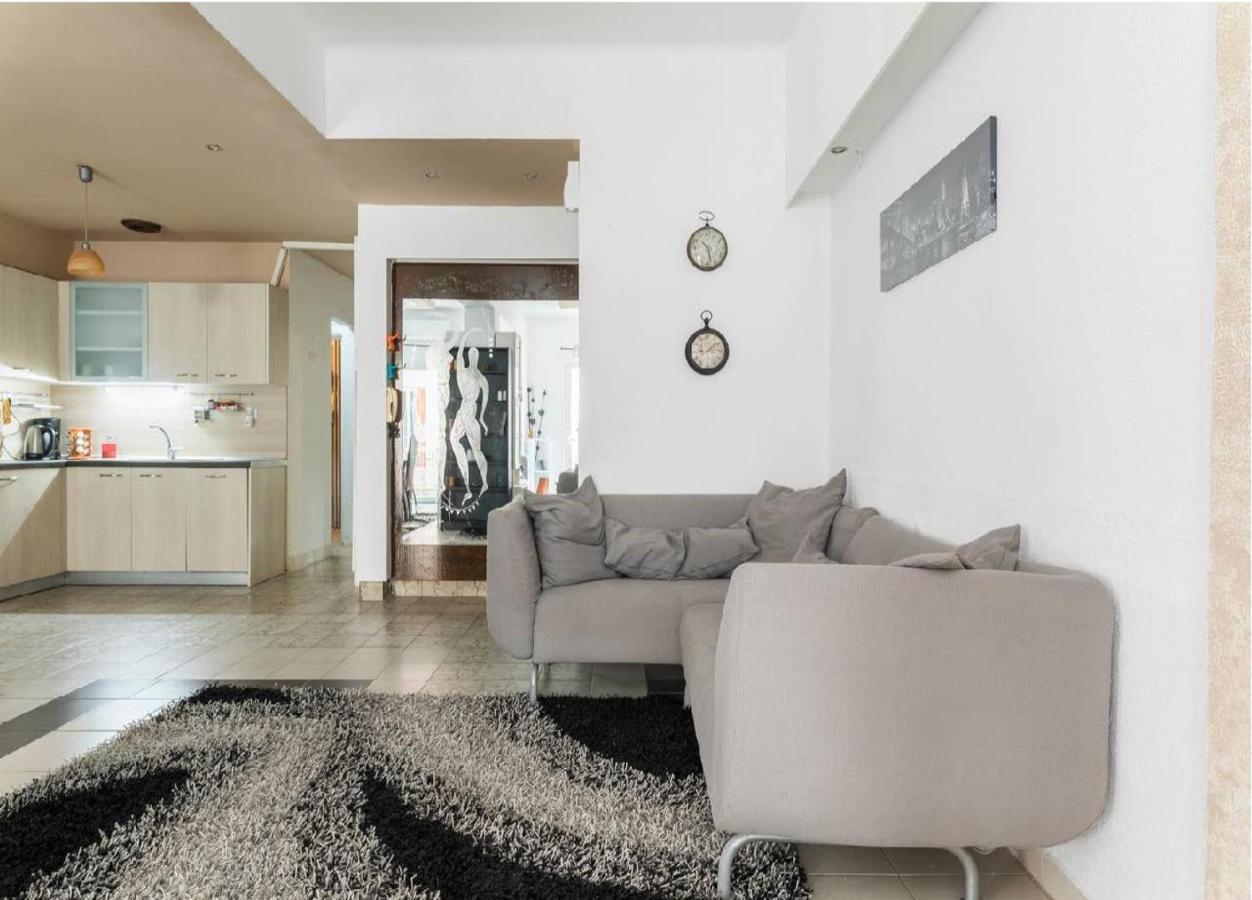 2Bd- Perfect Location With Square View Lejlighed Thessaloníki Eksteriør billede